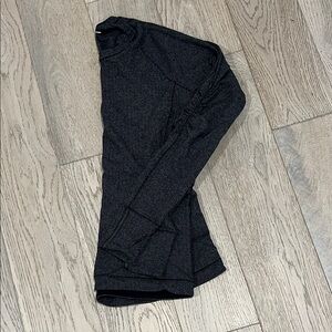 VGUC lululemon athletica Black and Gray Women's Top Size 8